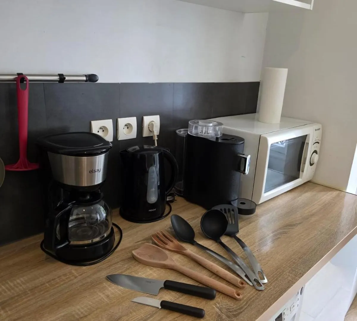 2 Spacious Bedrooms Near Riquier Station! Nizza Francia